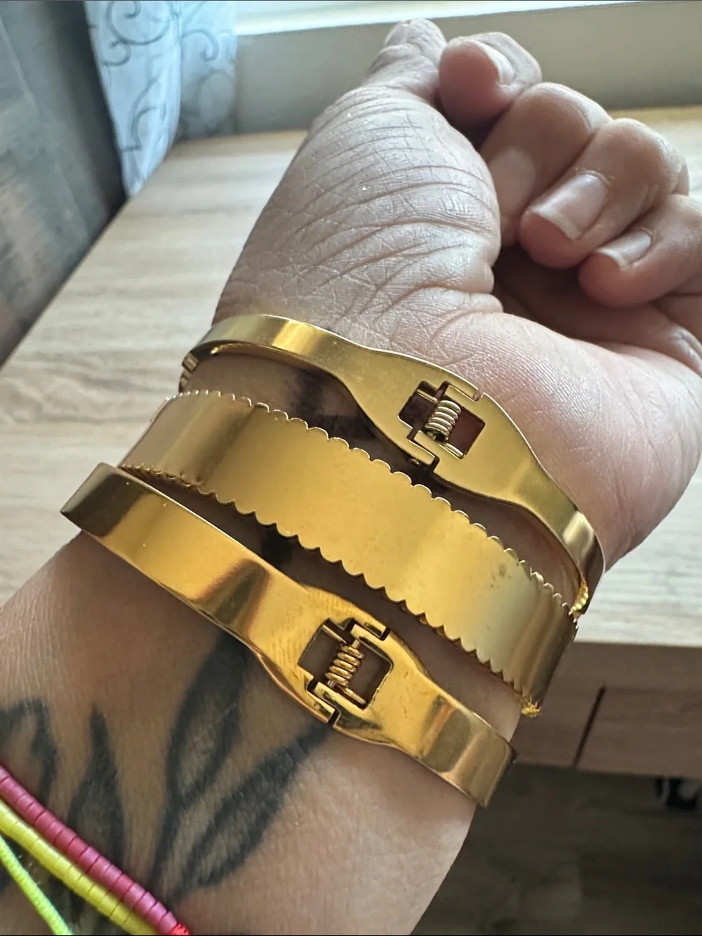 Gold Tone Women's Fashion Bracelet Set - Elegant Floral & Medallion Designs